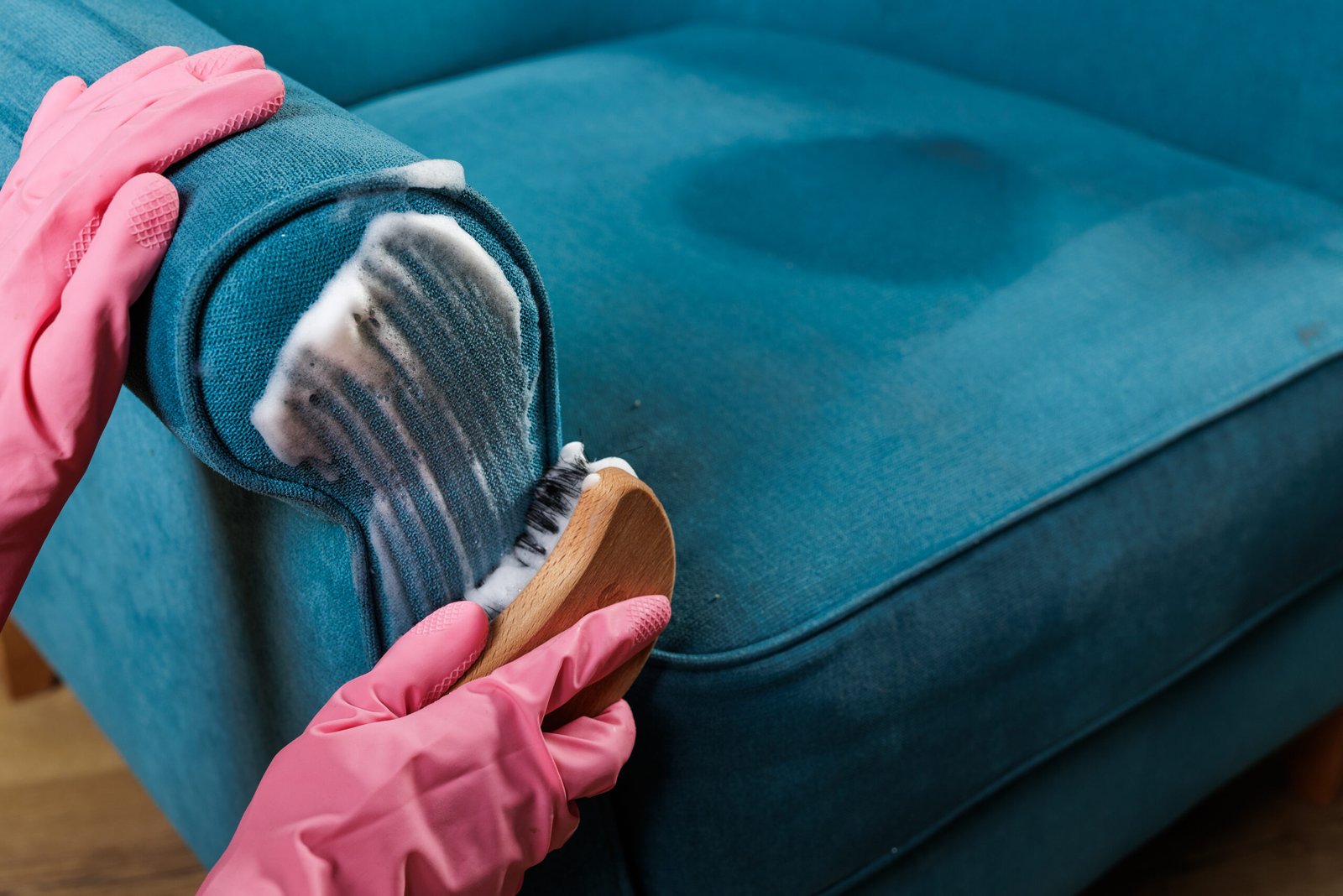 Butacas y sillones - limpieza de tapicerías en Pont de Molins