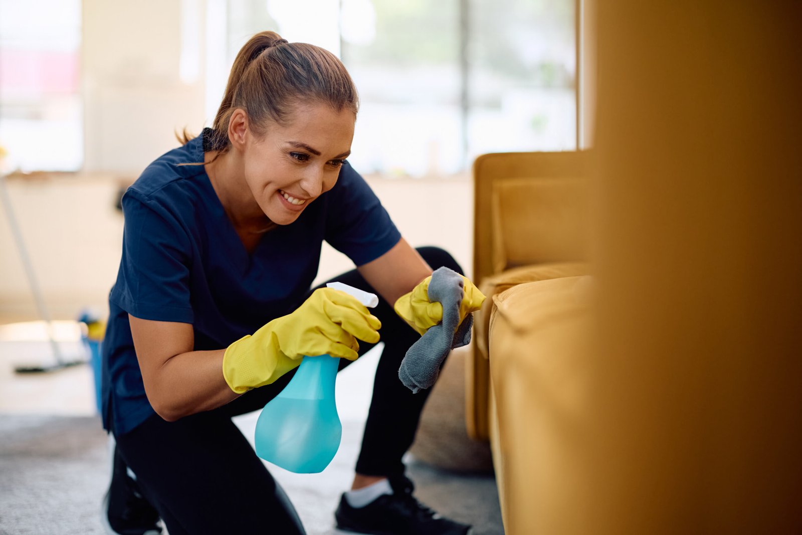 Servicio profesional de limpieza de sofás en Mataró