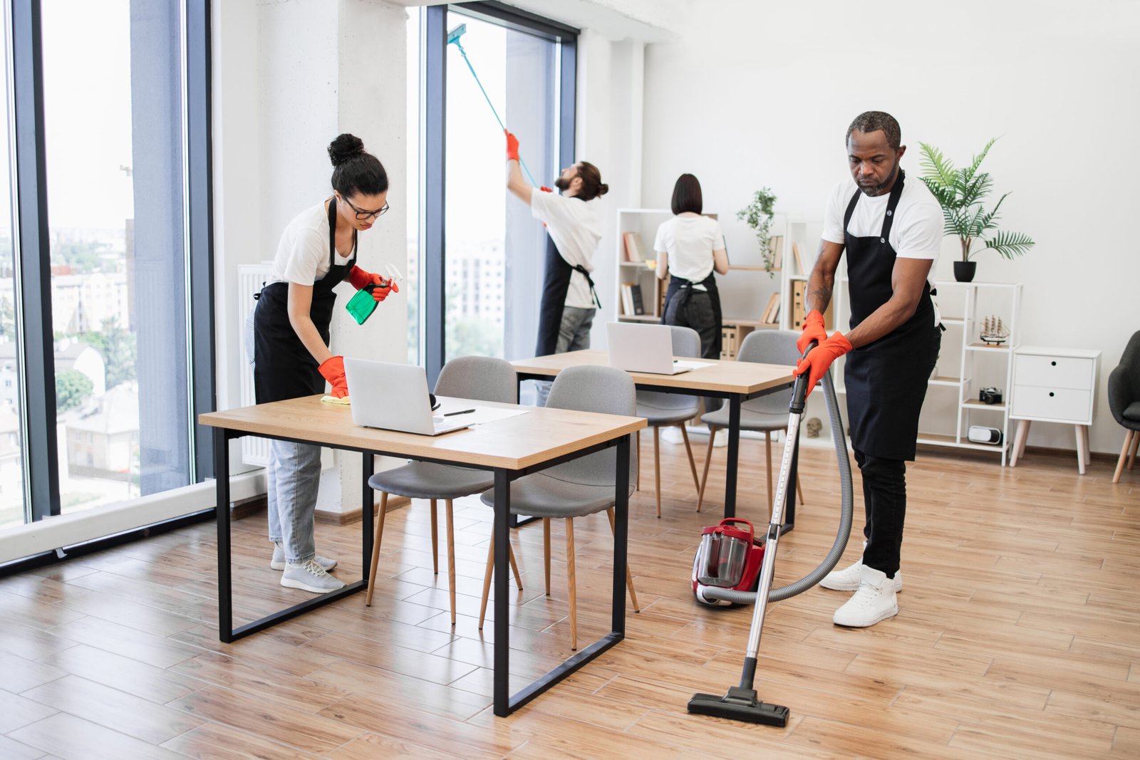 Limpieza de oficinas: la clave para un entorno laboral productivo